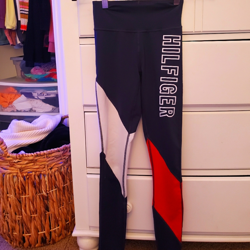 Tommy Hilfiger leggings!